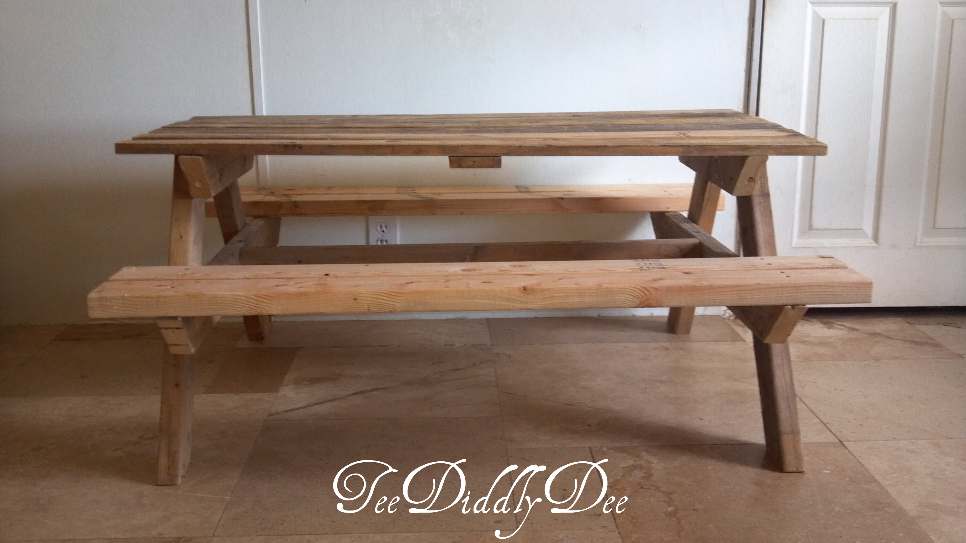 How to Build Kid Size Picnic Table Out of Old Recycled Pallet Wood 